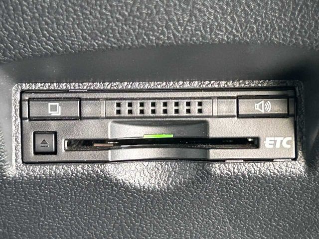 TOYOTA PRIUS 2016 Image 31