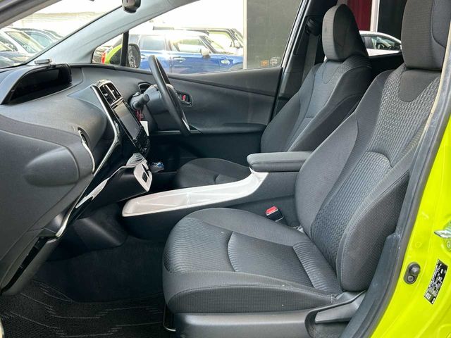 TOYOTA PRIUS 2016 Image 31