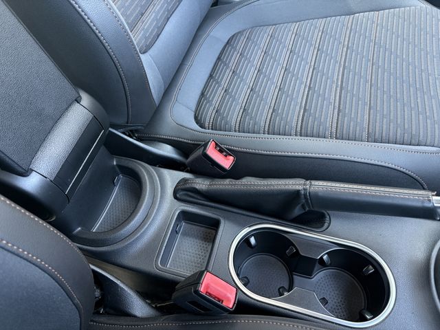 VOLKSWAGEN THE BEETL 2013 Image 31