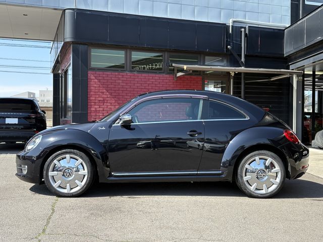 VOLKSWAGEN THE BEETL 2013 Image 31