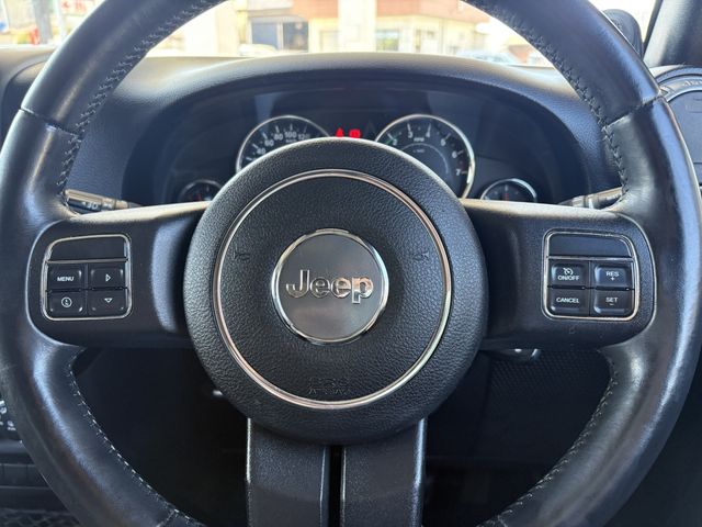 JEEP WRANGLER UNLIMI 2013 Image 31