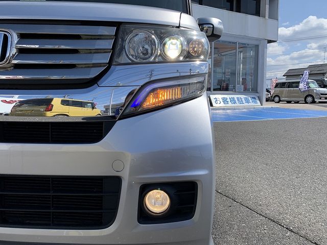 HONDA N BOX CUSTOM 2013 Image 31