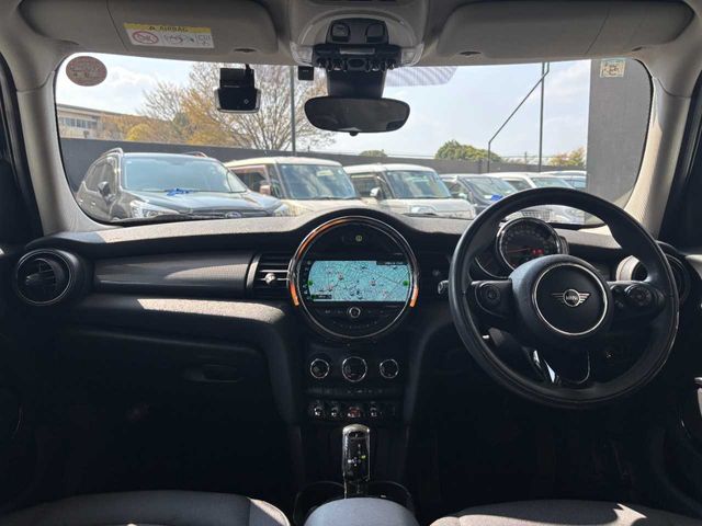 BMW MINI COOPER 2019 Image 31