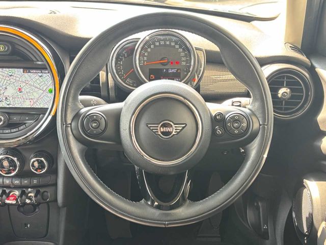 BMW MINI COOPER 2019 Image 31