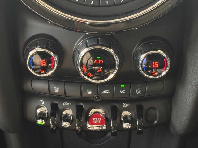 BMW MINI COOPER 2019 Image 31