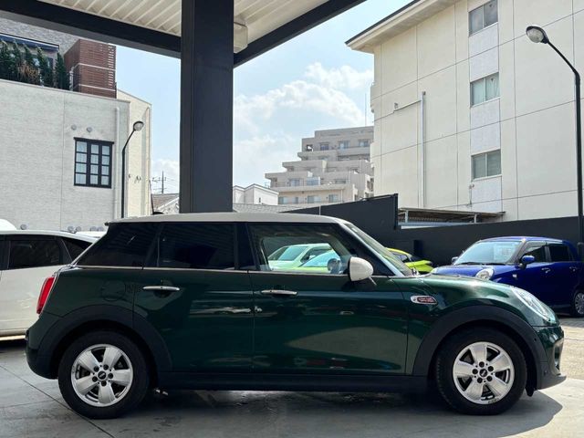 BMW MINI COOPER 2019 Image 31