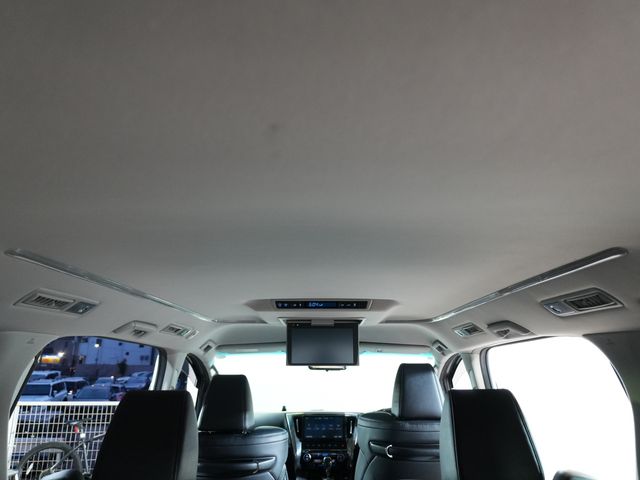 TOYOTA ALPHARD HYBRID 4WD 2019 Image 31
