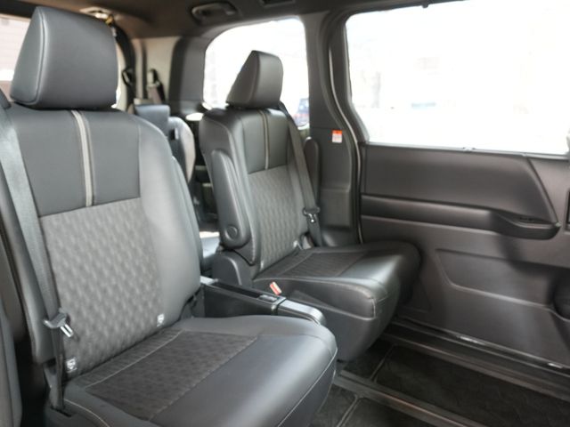 TOYOTA NOAH 2024 Image 31