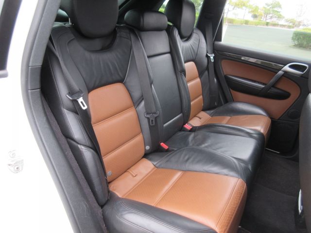 PORSCHE CAYENNE 2009 Image 31