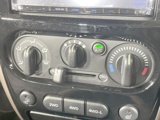 SUZUKI JIMNY 4WD 2017 Image 31