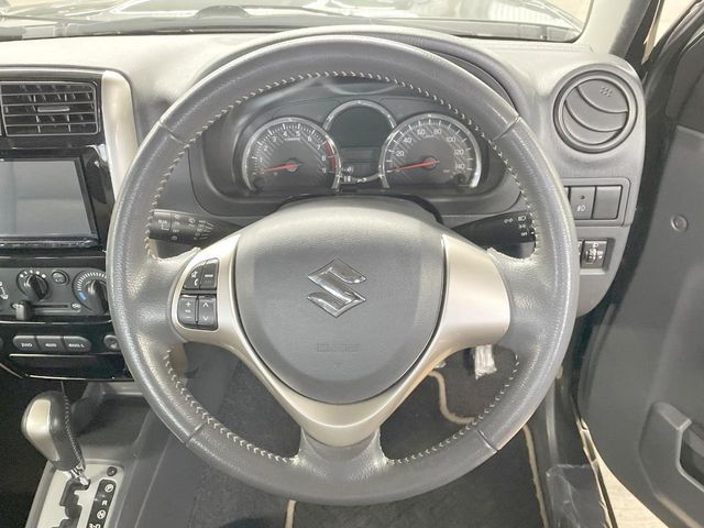 SUZUKI JIMNY 4WD 2017 Image 31