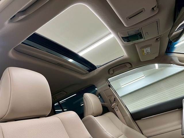 TOYOTA LANDCRUISER PRADO 2023 Image 31