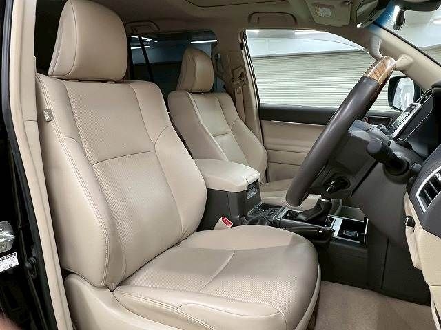 TOYOTA LANDCRUISER PRADO 2023 Image 31