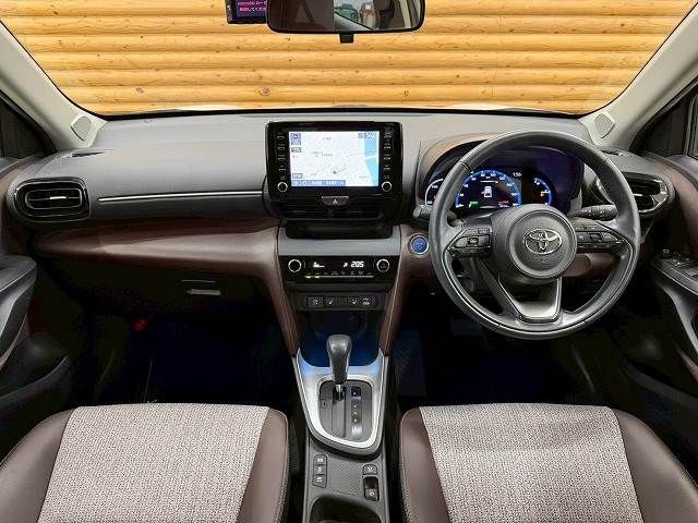 TOYOTA YARIS CROSS HYBRID 2020 Image 31