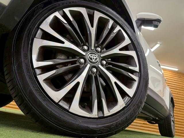 TOYOTA YARIS CROSS HYBRID 2020 Image 31