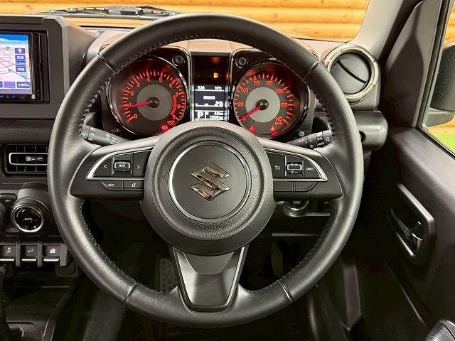 SUZUKI JIMNY 4WD 2020 Image 31