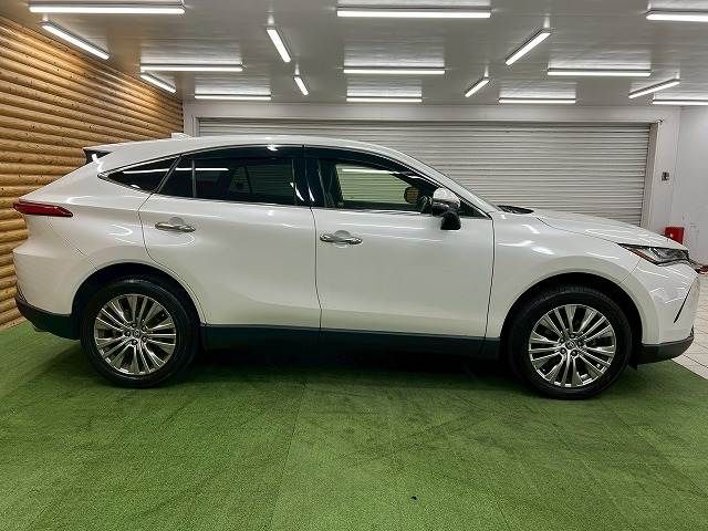 TOYOTA HARRIER 2WD 2021 Image 31