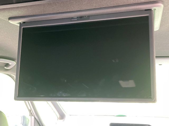 TOYOTA VOXY HYBRID 2024 Image 31