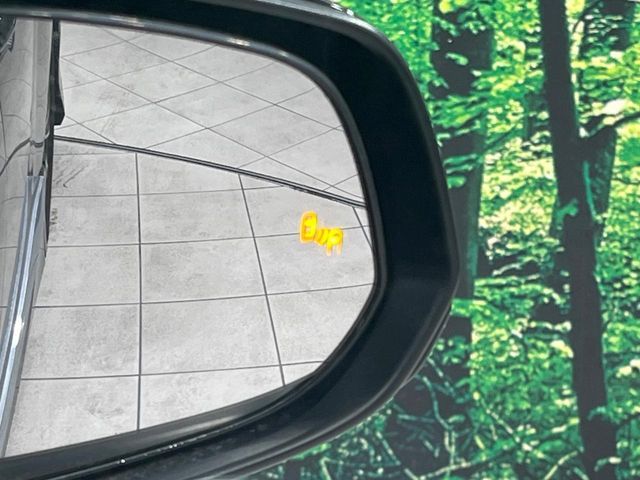 TOYOTA VOXY HYBRID 2024 Image 31