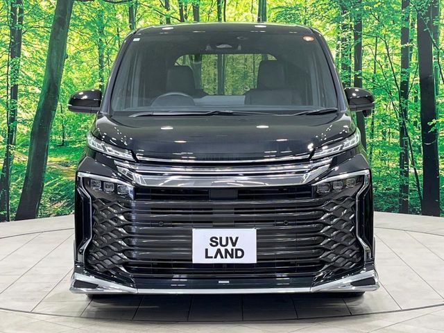 TOYOTA VOXY HYBRID 2024 Image 31