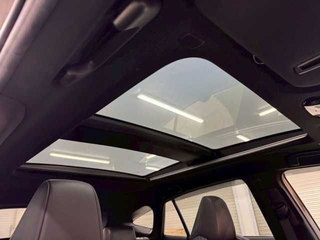 TOYOTA HARRIER 2WD 2022 Image 31