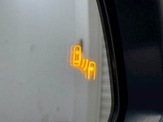 TOYOTA HARRIER 2WD 2022 Image 31