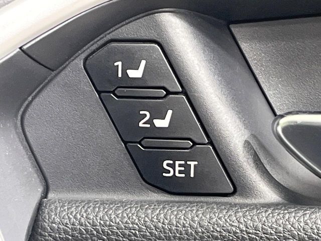 TOYOTA RAV4 4WD 2023 Image 31