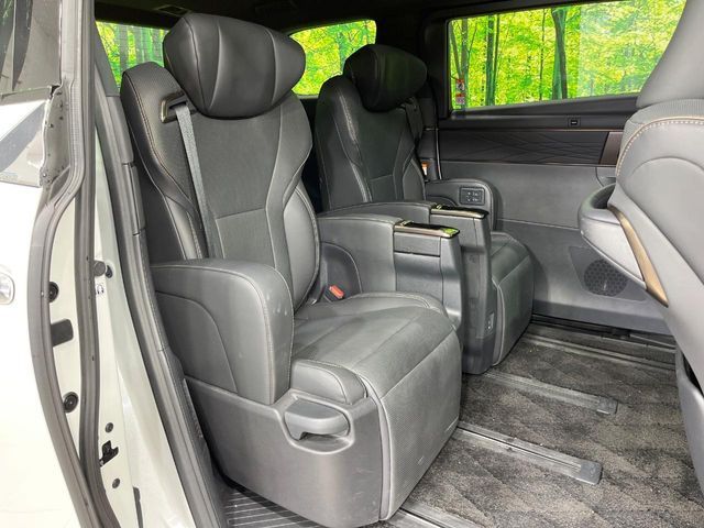 TOYOTA ALPHARD HYBRID 2024 Image 31