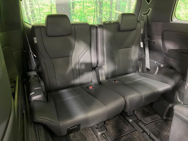 TOYOTA ALPHARD HYBRID 2024 Image 31