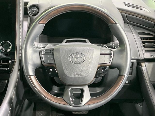 TOYOTA ALPHARD HYBRID 2024 Image 31