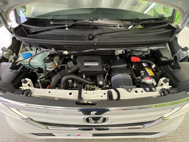 HONDA N BOX 2019 Image 31