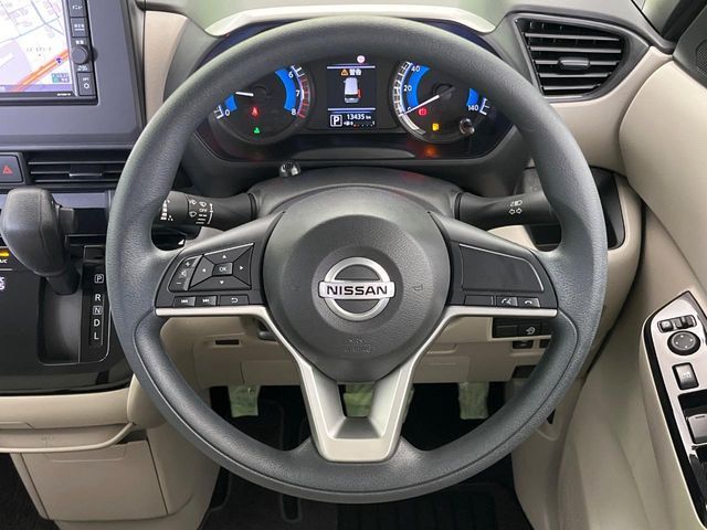 NISSAN ROOX 2021 Image 31