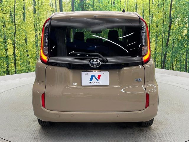TOYOTA SIENTA HYBRID 2024 Image 31