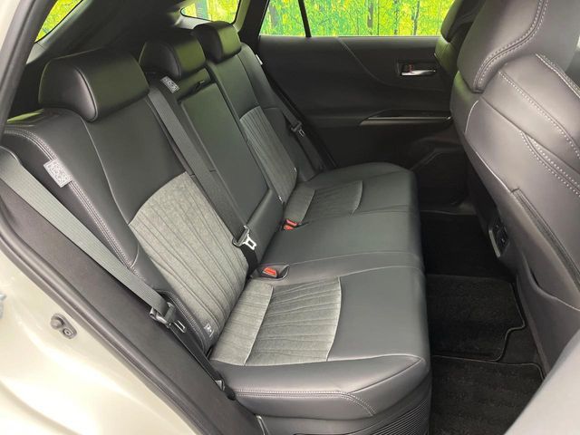 TOYOTA HARRIER HYBRID 2021 Image 31