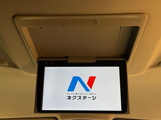 TOYOTA ALPHARD 4WD 2018 Image 31