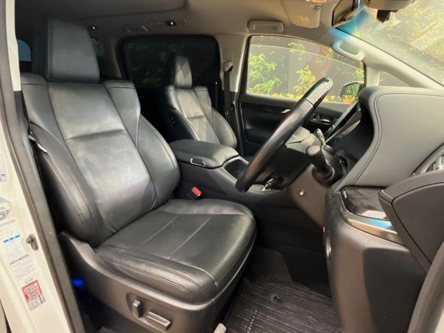 TOYOTA ALPHARD 4WD 2018 Image 31