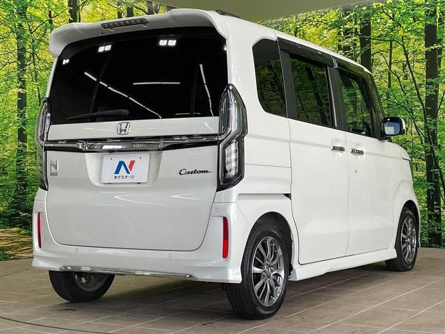 HONDA N BOX CUSTOM 2021 Image 31