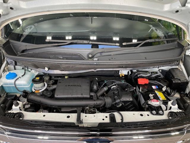 HONDA N BOX CUSTOM 2021 Image 31