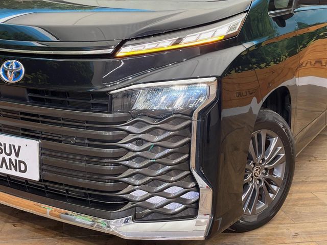 TOYOTA VOXY HYBRID 4WD 2022 Image 31
