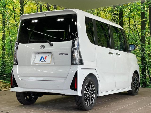 DAIHATSU TANTO CUSTOM 2024 Image 31