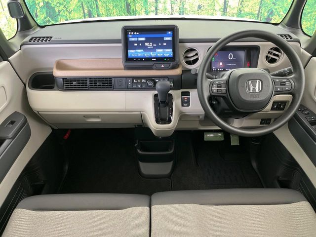 HONDA N BOX 2025 Image 31