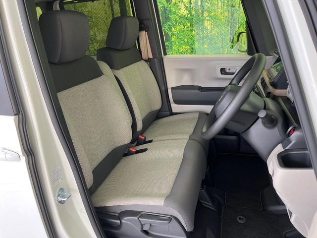 HONDA N BOX 2025 Image 31