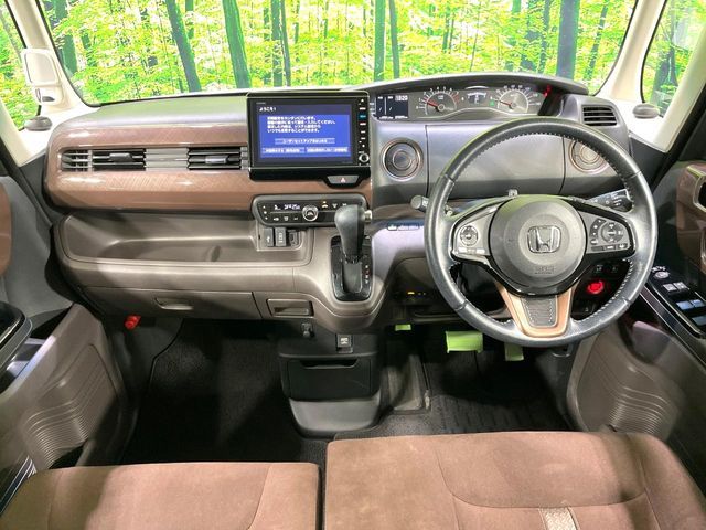 HONDA N BOX 2019 Image 31