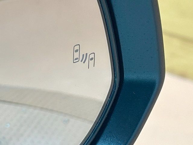 TOYOTA COROLLA CROSS HYBRID 2025 Image 31