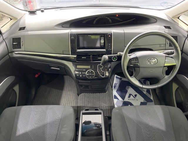 TOYOTA ESTIMA 2015 Image 31