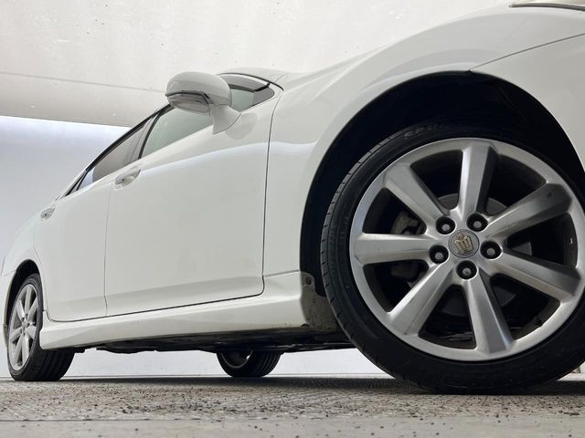 TOYOTA CROWN SEDAN 2010 Image 31