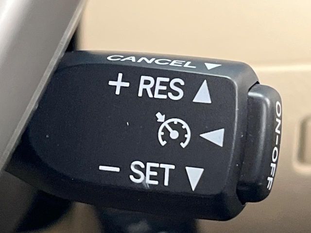 TOYOTA CROWN SEDAN 2010 Image 31