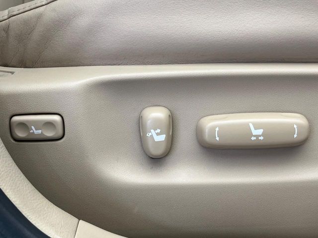 TOYOTA CROWN SEDAN 2010 Image 31