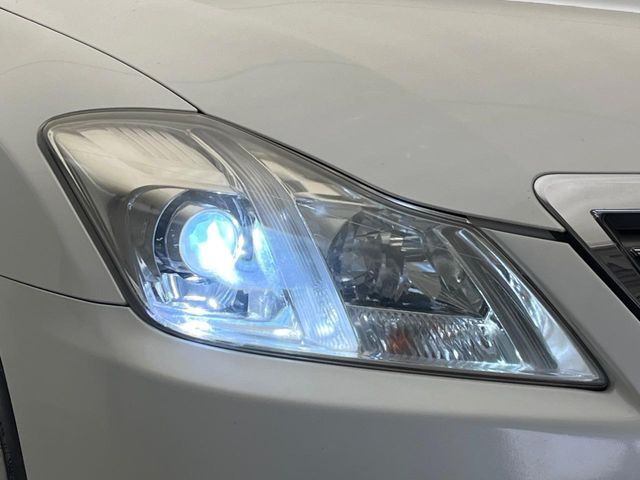 TOYOTA CROWN SEDAN 2010 Image 31