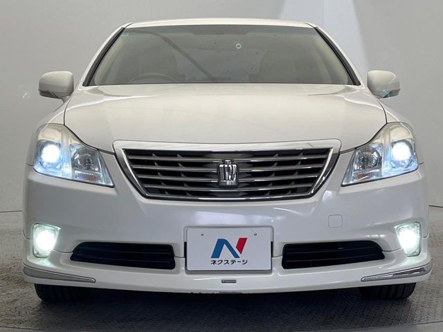 TOYOTA CROWN SEDAN 2010 Image 31